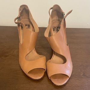 Fortress Of Inca Victoria Naya Leather Cut Out
Wood High Heel Shoes Natural Tan